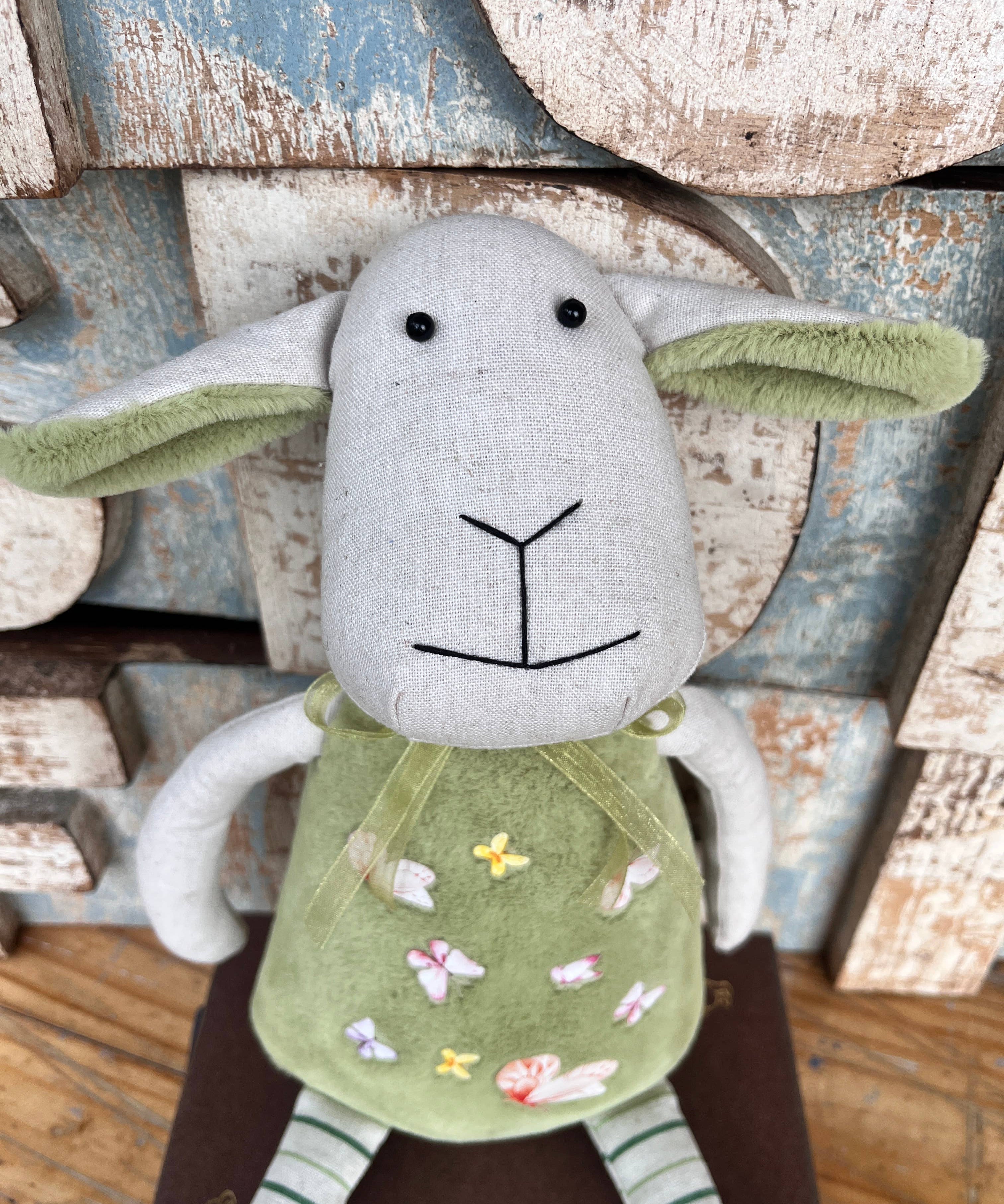 Daisy Lamb, , Amaranta Designs - Say It Sister