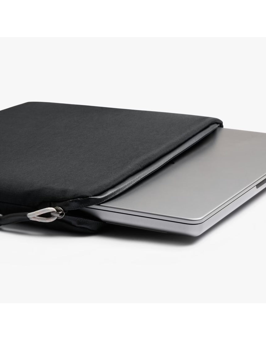 Bellroy - Lite Laptop Sleeve 16 inch Black, , Bellroy - Say It Sister