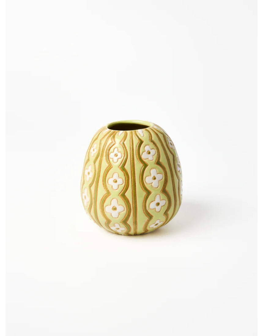 Vintage green Pollen Vase by Jones & Co, featuring a classic design and smooth finish, perfect for floral arrangements.