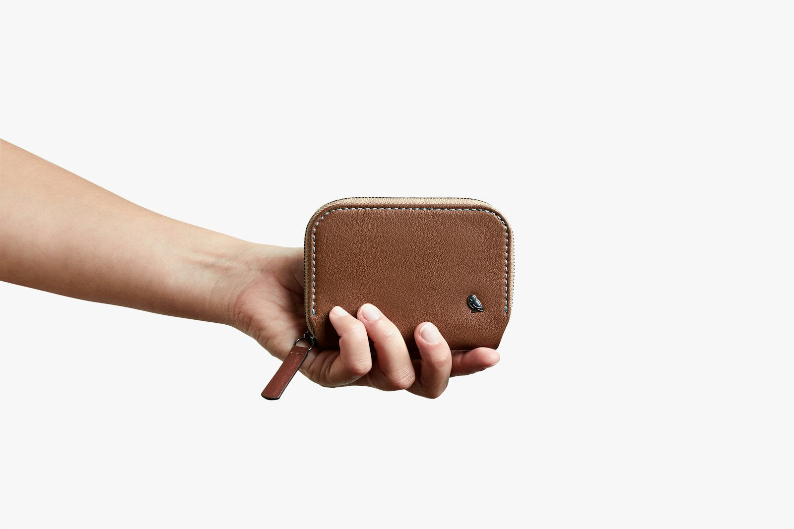 Bellroy Folio Mini wallet in Hazelnut with card slots and cash pocket, compact leather wallet design.