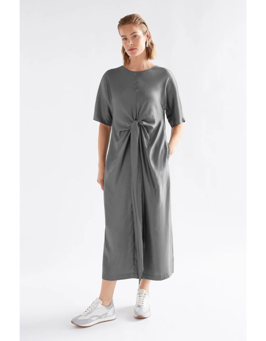 Elk Lissu dress in silver and black, featuring a stylish and modern clothing design with intricate details.