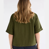 Elk Eine Shirt in Bright Olive, a casual men's clothing top with a relaxed fit and soft fabric.
