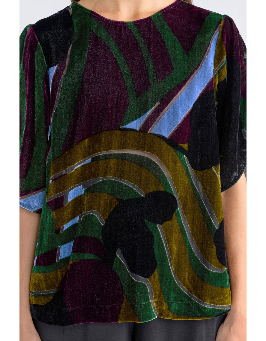 ELK The Label Reihen Top in Stribe Burnout, featuring a stylish casual design with a relaxed fit and soft fabric.