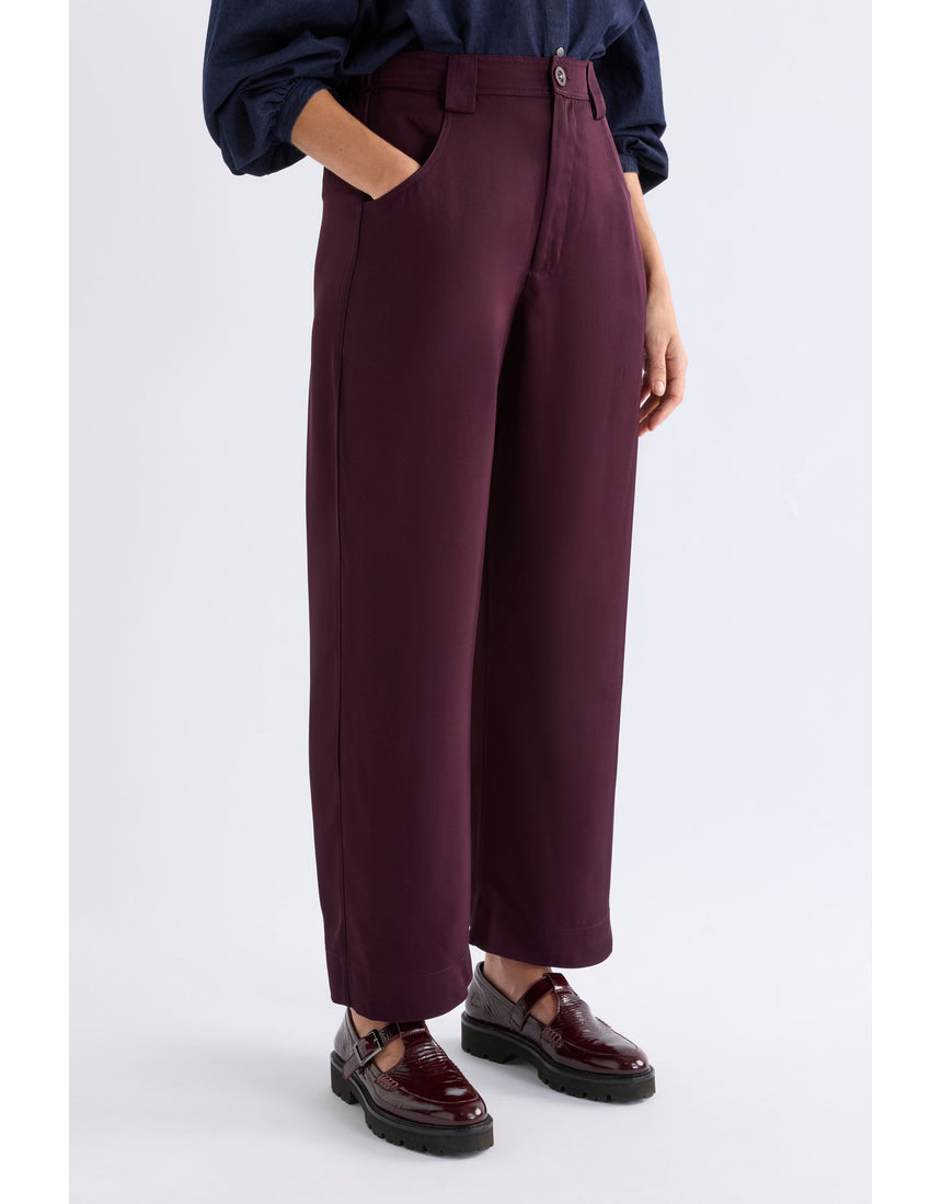 ELK The Label Hullu Pant in Shiraz color, stylish pants with a relaxed fit, shown on a model against a neutral background.