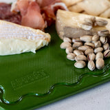 Maison Apprêt Classique Green Chopping Board with wooden surface and smooth edges for kitchen prep and food cutting.