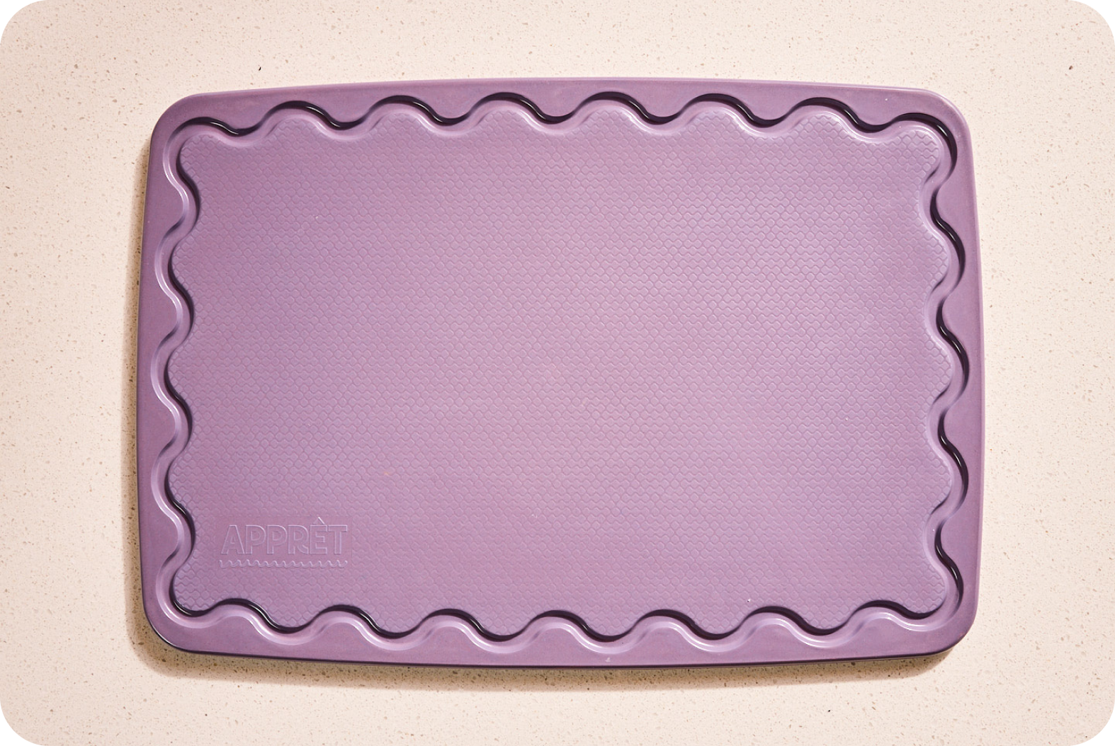 Maison Apprêt Classique Lilac Chopping Board with smooth surface and rectangular shape for food prep and cutting tasks.