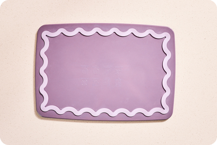 Maison Apprêt Classique Lilac Chopping Board with smooth surface and rectangular shape, ideal for kitchen food prep.