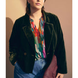 Elk Suuri double-breasted blazer in deep olive, stylish clothing with a tailored fit and classic design, shown on a model.