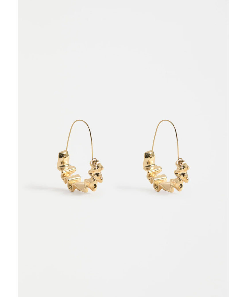 Gold Elk Andel Hoop Earring featuring a sleek, circular design with a polished finish, perfect for stylish jewelry wear.