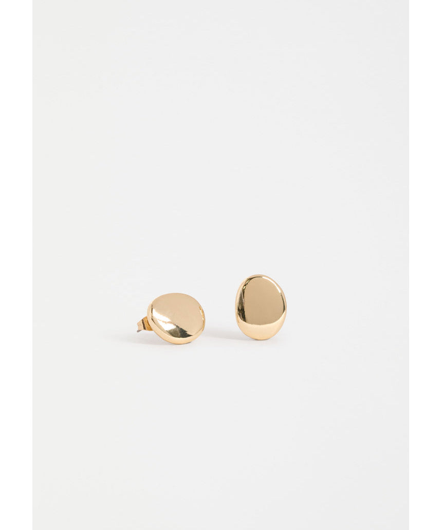 Gold Elk Atur Mini Stud Earring featuring a simple, elegant design crafted by ELK The Label.