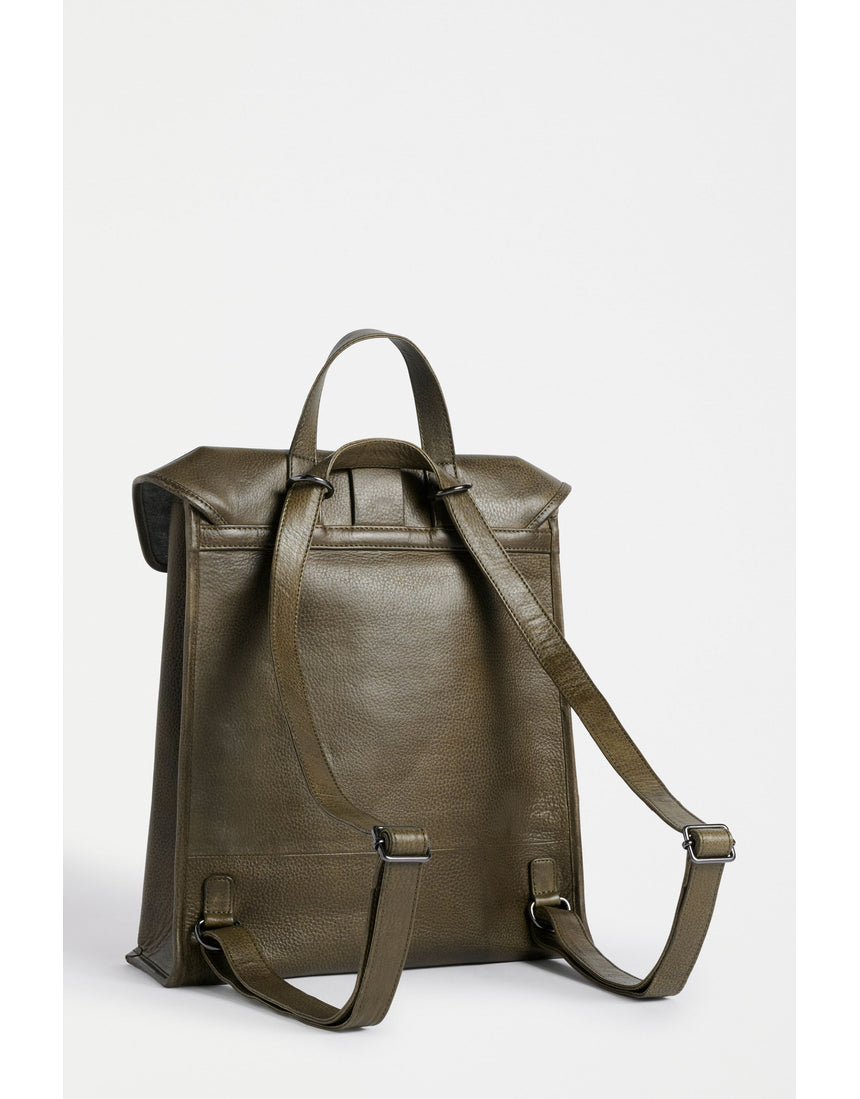 Dark olive Elk The Label Hyddan backpack with adjustable straps and multiple compartments, made from durable material.