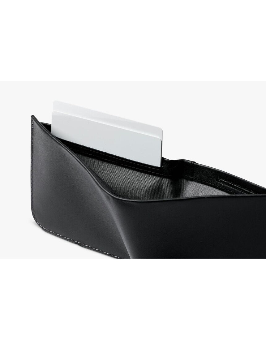 Bellroy Hide & Seek LO wallet in Black – product view 6