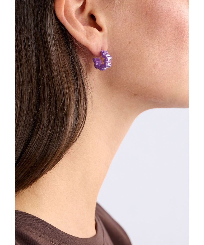 ELK The Label Jolle Mini Hoop Earring in Midnight, small silver hoop earring with a sleek, minimalist design.