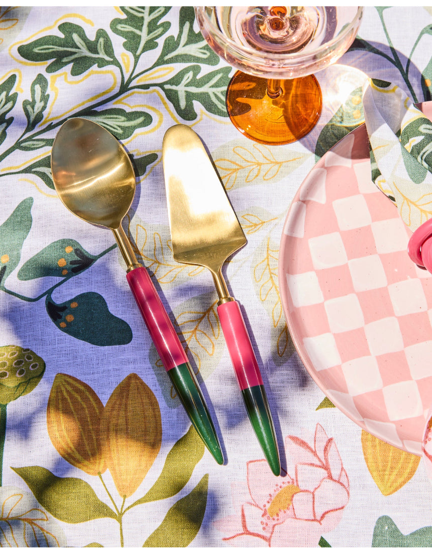 Kip & Co Wander rectangular tablecloth with colorful, vibrant pattern, made of durable fabric for everyday dining and gatherings.