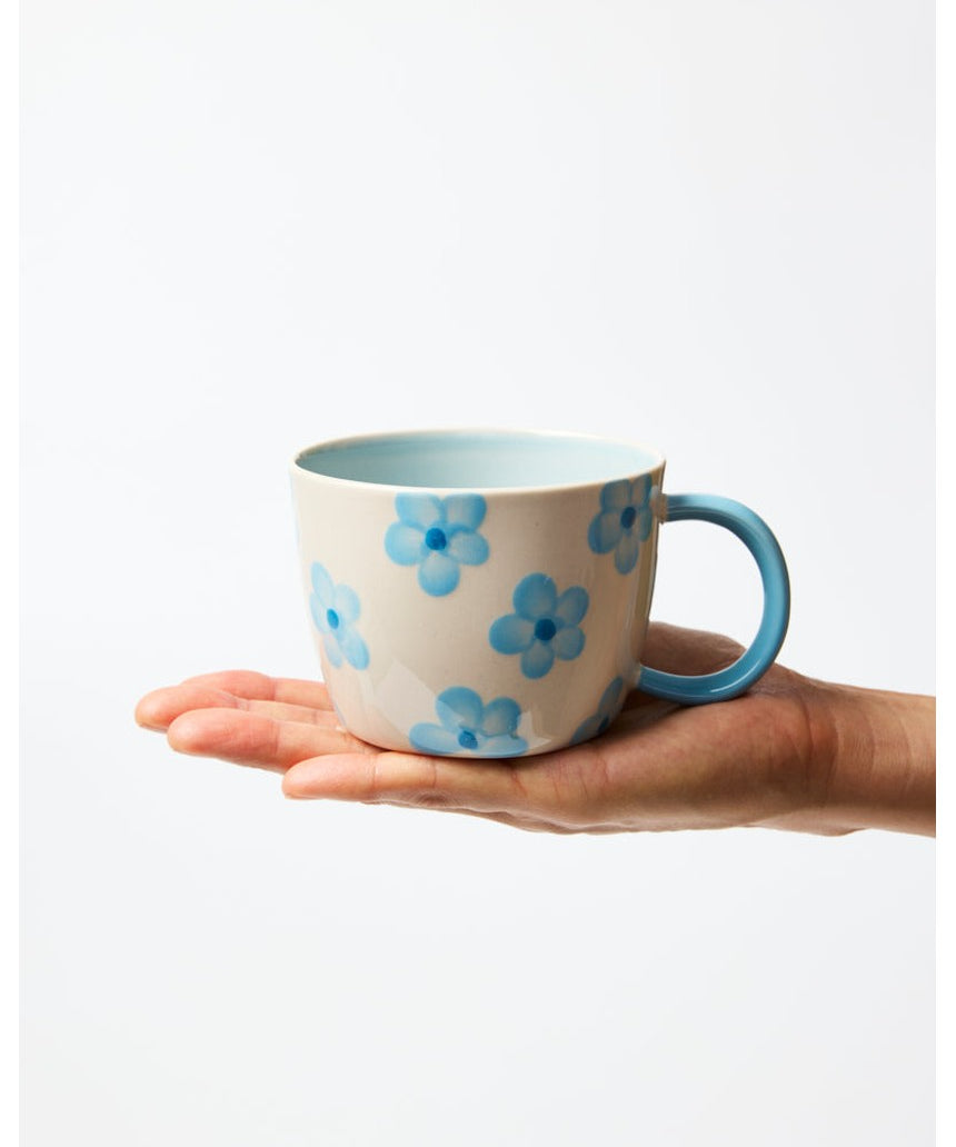 Chino Mug Daisy Blue by Jones & Co
