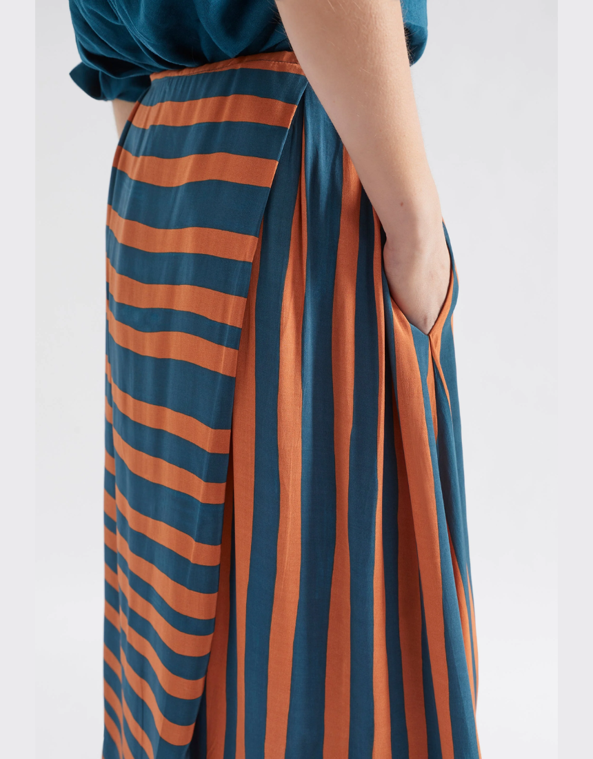 Elk striped outlet skirt