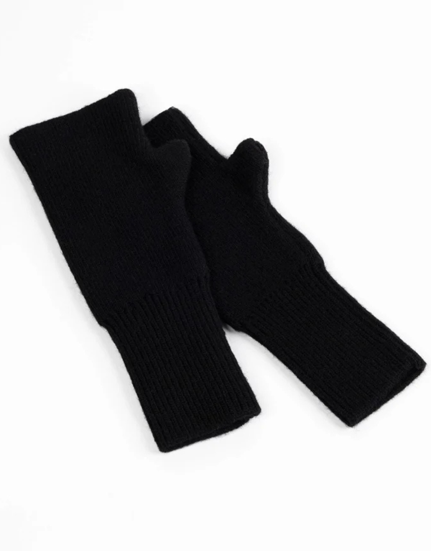 Julia Mittens - Black, gloves, Maison Fanli - Say It Sister