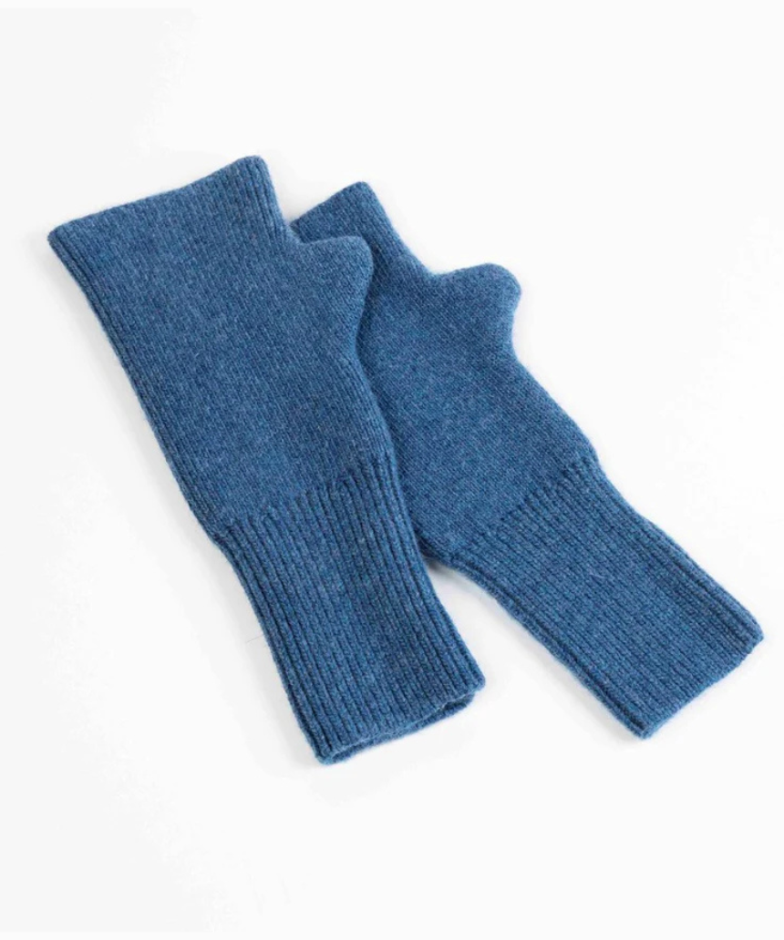 Julia Mittens - Blue Jean, gloves, Maison Fanli - Say It Sister