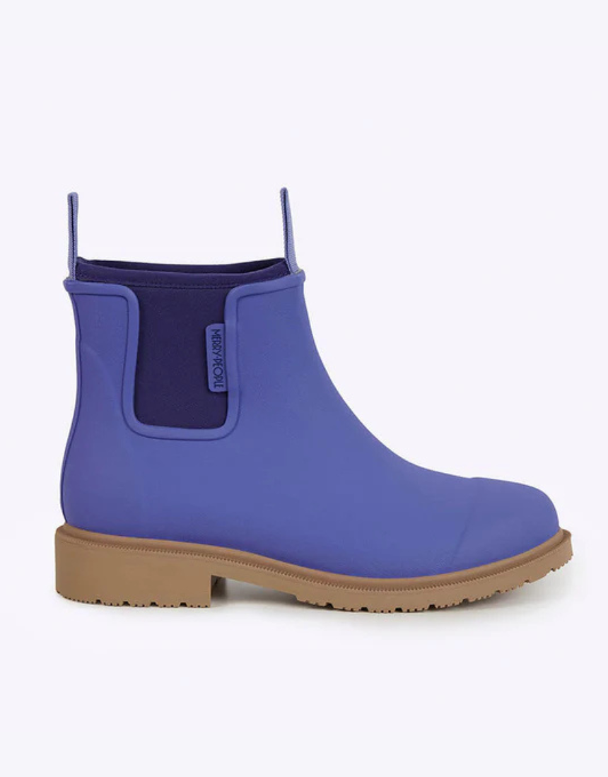 Violet and blue Merry People Bobbi gumboots with waterproof design, perfect for rainy weather.